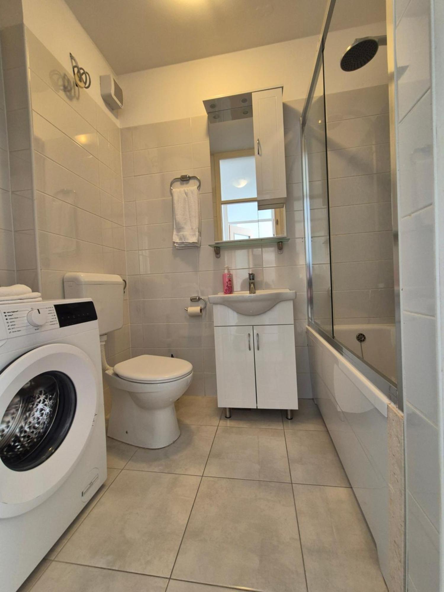Apartman Apollo 2 Makarska Exterior photo